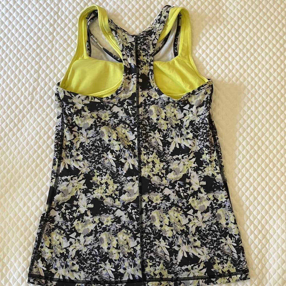 lululemon athletica floral Luon tank size 4
